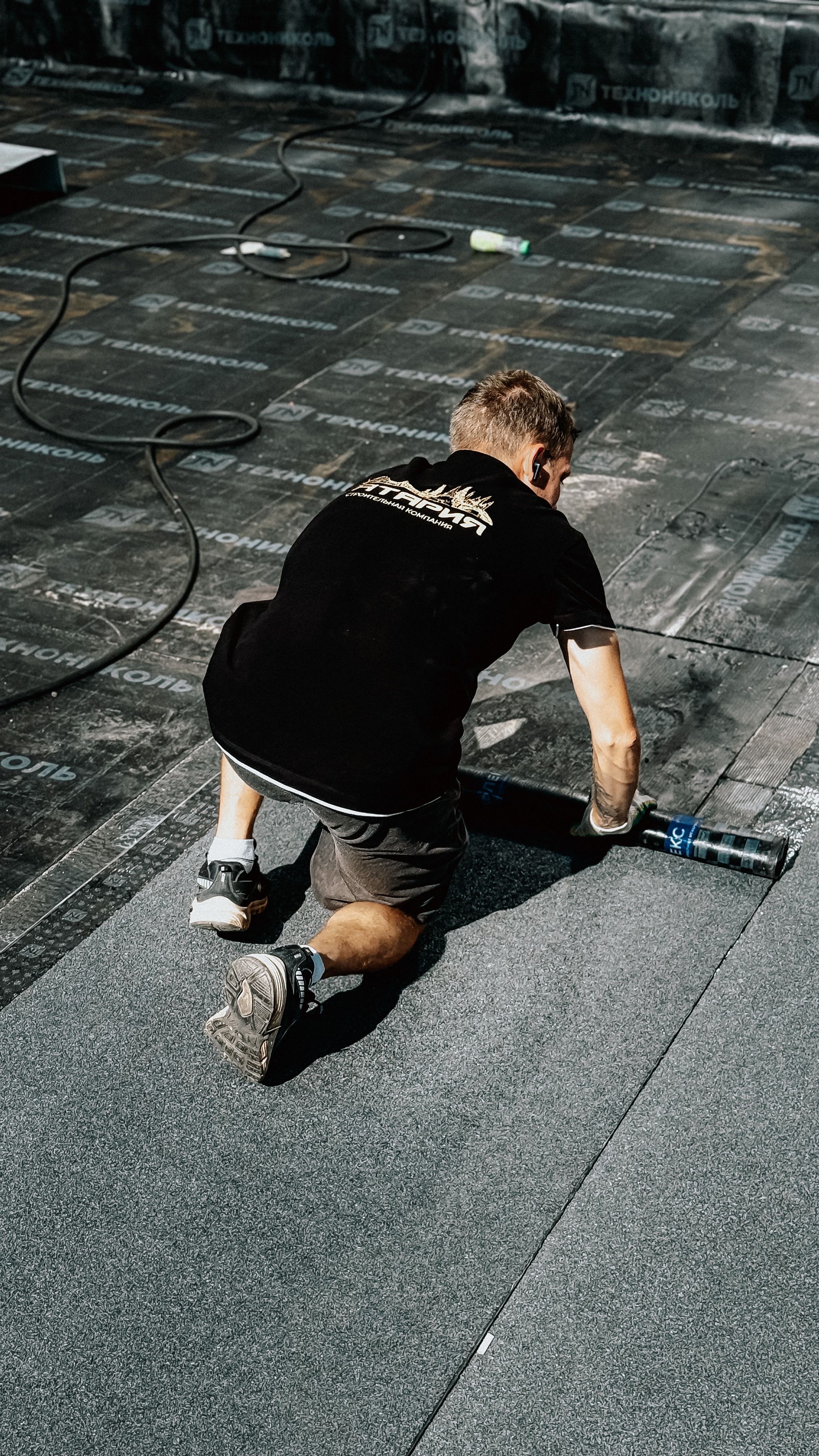 Equipment mounting services